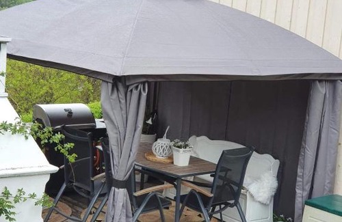 Ardalstangen Apartment | Discover Comfort in Årdal: 3-Bedroom Retreat with Nature