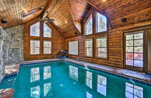 Country Club Estates House | Enjoy a Family Getaway at South Lake Tahoe with Pool