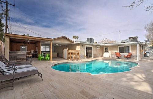 Las Vegas House | Relaxing Home with Private Pool Steps from the Vegas Strip