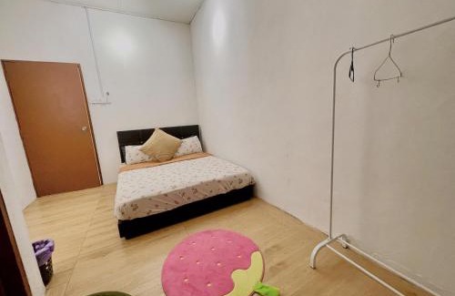 Central Seberang Perai House | Exceptional Stay Near Aeon Alma with Netflix Amenities