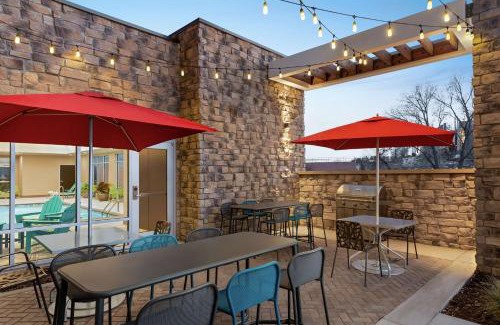 Southwest Colorado Springs Hotel | Discover Home2 Suites By Hilton Colorado Springs South