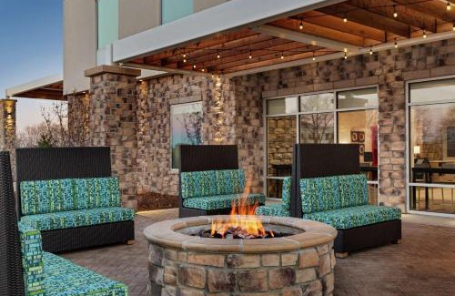 Southwest Colorado Springs Hotel | Discover Home2 Suites By Hilton Colorado Springs South