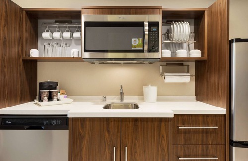 Menomonee Falls Hotel | Discover Home2 Suites by Hilton near Milwaukee's Excitement