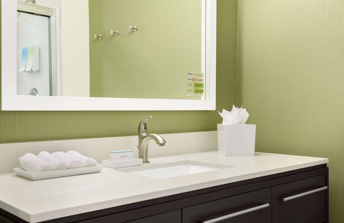 Menomonee Falls Hotel | Discover Home2 Suites by Hilton near Milwaukee's Excitement