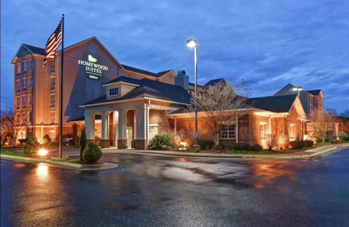 Fredericksburg Hotel | Discover Home2 Suites Fredericksburg South with Pool Access