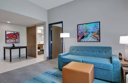 Bentonville Hotel | Comfortable Home2 Suites by Hilton Bentonville Rogers Awaits