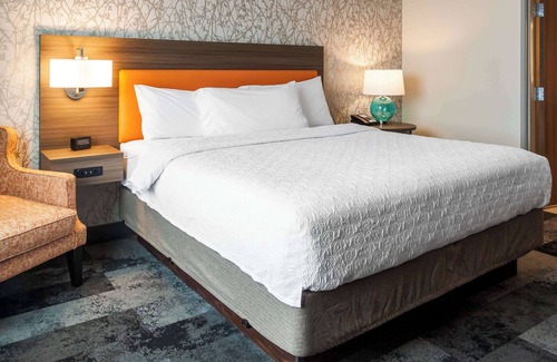 Bolingbrook Hotel | Your Perfect Getaway at Home2 Suites By Hilton Bolingbrook