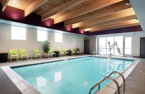 Independence Hotel | Pet-Friendly Home2 Suites by Hilton Cleveland Independence