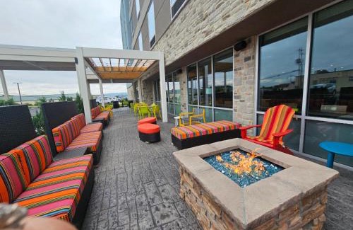 Bethlehem Hotel | Pet-Friendly Home2 Suites Near Allentown Bethlehem Airport