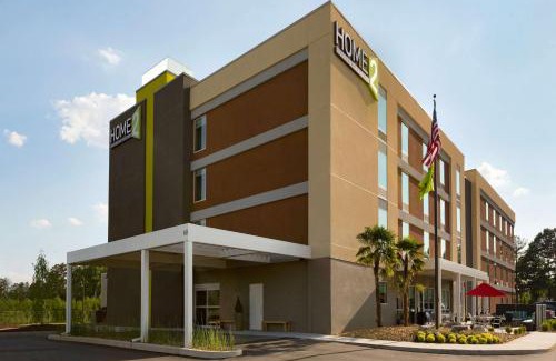 McDonough Hotel | Comfortable Home2 Suites by Hilton, Pet-Friendly Retreat