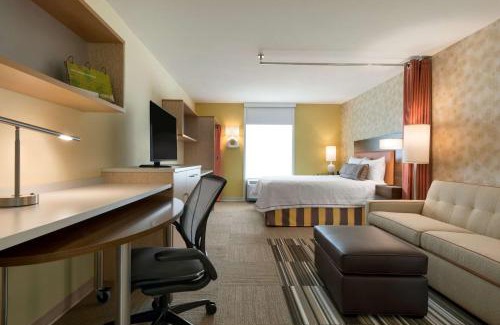 McDonough Hotel | Comfortable Home2 Suites by Hilton, Pet-Friendly Retreat