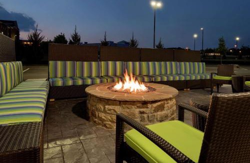McDonough Hotel | Comfortable Home2 Suites by Hilton, Pet-Friendly Retreat