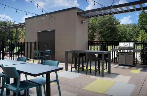 Athens Hotel | Top-Rated Home2 Suites By Hilton Athens With Pool Access