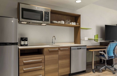 Holly Hotel | Discover Home2 Suites By Hilton Austin East Amenities