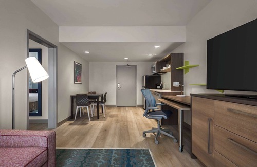 Holly Hotel | Discover Home2 Suites By Hilton Austin East Amenities