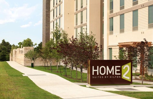 North Burnet Hotel | Home2 Suites by Hilton Austin North: Ideal for Families & Pets