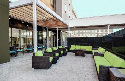 Montopolis Hotel | Discover Home2 Suites By Hilton Austin Airport - Pet Friendly & Pool