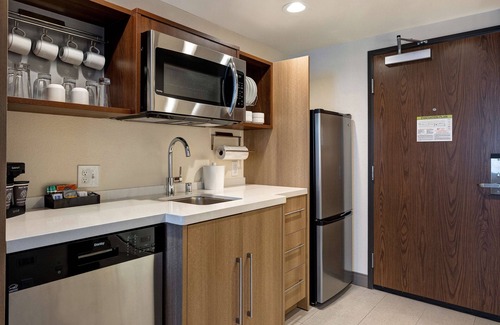 Barstow Hotel | Exceptional Stay at Home2 Suites by Hilton Barstow