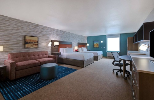 Barstow Hotel | Exceptional Stay at Home2 Suites by Hilton Barstow