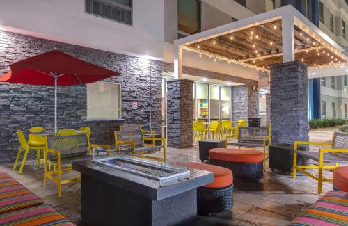 Bryant Hotel | Inviting Home2 Suites By Hilton in Bryant, AR - Pet-Friendly!