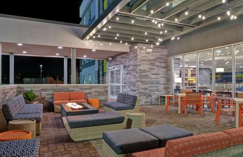 Sundance Hotel | Pet-Friendly Home2 Suites in Buckeye, Rated 9/10 by Guests