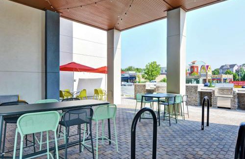 Piper Glen Estates Hotel | Discover Home2 Suites by Hilton Charlotte Piper Glen