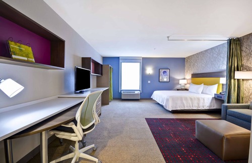 Summit Station Hotel | Discover Home2 Suites by Hilton Columbus Airport East