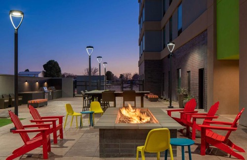 Carlsbad Hotel | Pet-Friendly Home2 Suites in Carlsbad, Rated 8.9/10