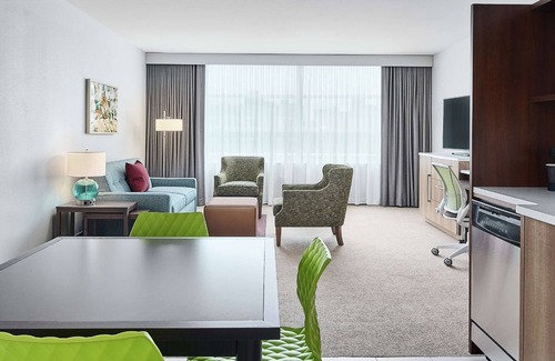 Near South Side Hotel | Discover Home2 Suites by Hilton Chicago McCormick Place