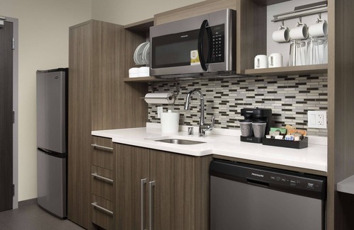 Clovis Hotel | Discover Home2 Suites by Hilton Clovis Fresno Airport