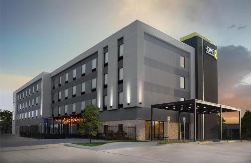 Buckner Terrace - Everglade Park Hotel | Discover Home2 Suites By Hilton Dallas East with Pool Access