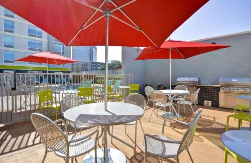 Vickery Meadow Hotel | Inviting Home2 Suites by Hilton Near Dallas North Park