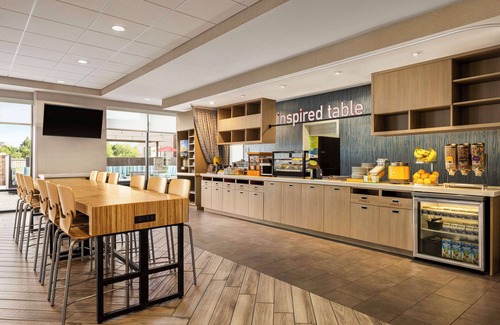 Union Square Hotel | Guest Favorite: Home2 Suites by Hilton Denver West