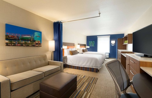 Glendale Sports and Entertainment District Hotel | Eco-Friendly Home2 Suites by Hilton Glendale - Westgate