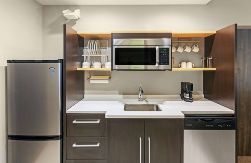 Gonzales Hotel | Eco-Friendly Retreat at Home2 Suites by Hilton Gonzales