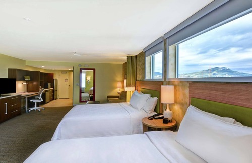 Helena Hotel | Top-Rated Home2 Suites by Hilton Helena with Pool & Kitchen