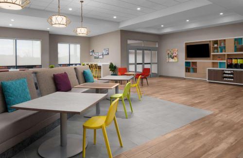 Hobbs Hotel | Top-Rated Home2 Suites By Hilton Hobbs - Family Friendly Stay