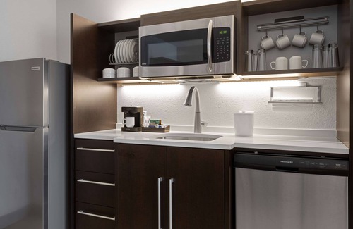 Indianapolis Hotel | Comfortable Home2 Suites by Hilton in Indianapolis