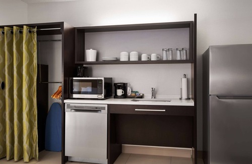 Indianapolis Hotel | Comfortable Home2 Suites by Hilton in Indianapolis