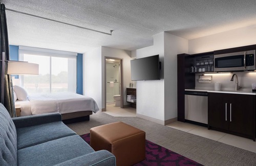 Indianapolis Hotel | Comfortable Home2 Suites by Hilton in Indianapolis