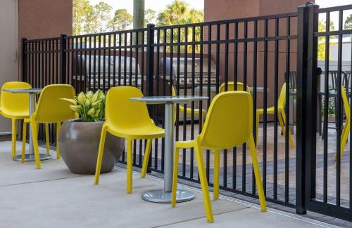 Kingsland Hotel | Pet-Friendly Retreat at Home2 Suites by Hilton Kingsland