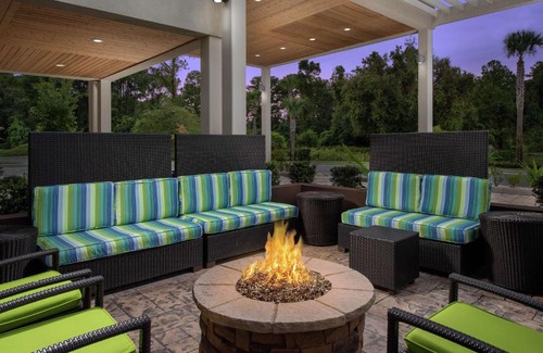 Lake City Hotel | Explore Home2 Suites by Hilton Lake City - Pet Friendly Stay