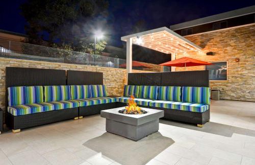 Livermore Hotel | Pet-Friendly Home2 Suites in Livermore: Rated 8.9/10