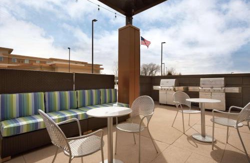 Milwaukee Hotel | Pet-Friendly Home2 Suites by Hilton Milwaukee Airport