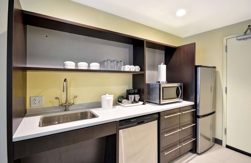 Maumee Hotel | Guest Rated 9.2 - Home2 Suites By Hilton Maumee Toledo
