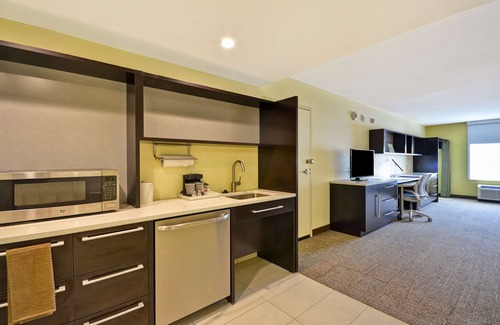 Vickery Meadow Hotel | Comfortable Home2 Suites by Hilton Near North Park Dallas
