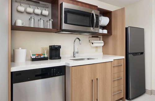 Interchange Square Hotel | Superior Comfort at Home2 Suites by Hilton Palm Bay