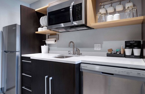 Petaluma Hotel | Discover Home2 Suites by Hilton Petaluma: Guest Rated 9.2