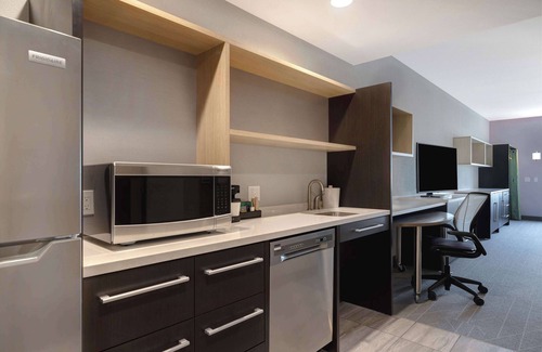 Petaluma Hotel | Discover Home2 Suites by Hilton Petaluma: Guest Rated 9.2