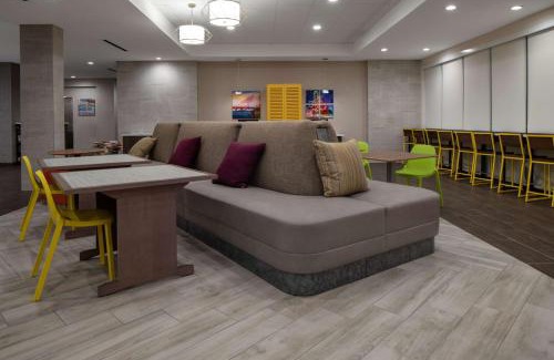 Rowlett Hotel | Relax at Home2 Suites by Hilton Rowlett Rockwall Marina